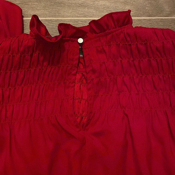 1.STATE Women's Red Ruffle Yoke Top - Picture 7 of 7